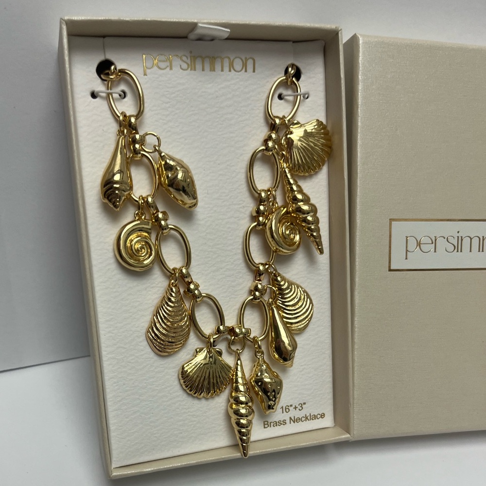 NWT ⚜️👑⚜️ Persimmon Viral Gold Shell Ocean Nautical Charm 16" Necklace - Picture 6 of 17